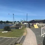 Lakes Retreat Üdülőpark