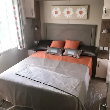 Lakes Retreat Holiday park
