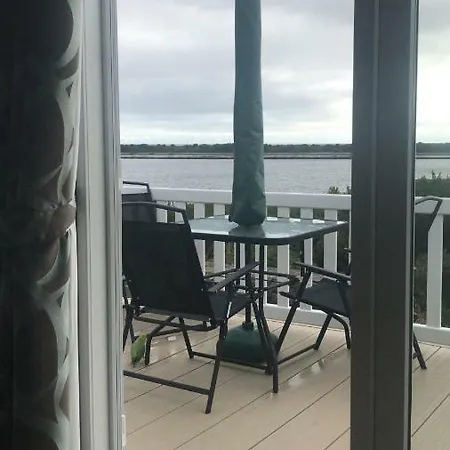 Lakes Retreat Tatil parkı *